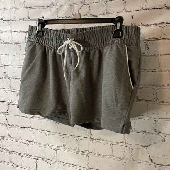 Lagaci Grey Drawstring Shorts with Pockets - size Large - Picture 1 of 4